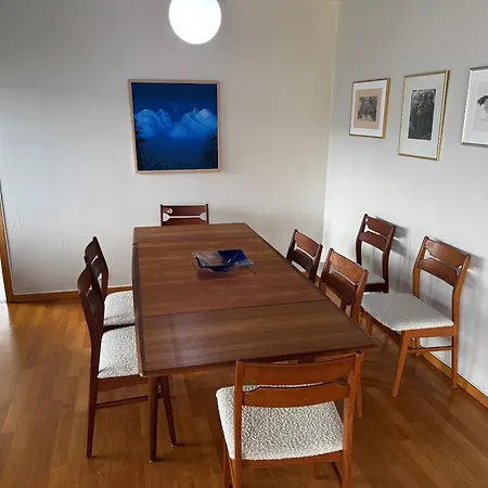 Villa The Apple House - A Single Dwelling With Garden Centrally Located In Madla