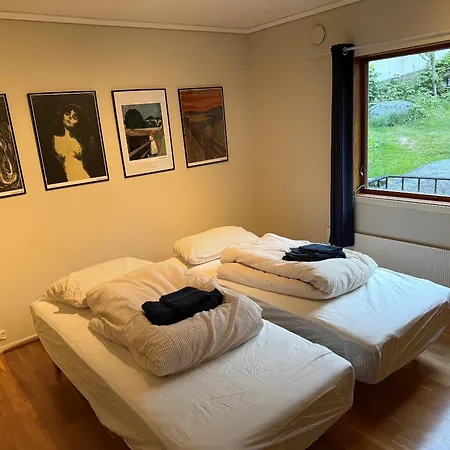 Villa The Apple House - A Single Dwelling With Garden Centrally Located In Madla